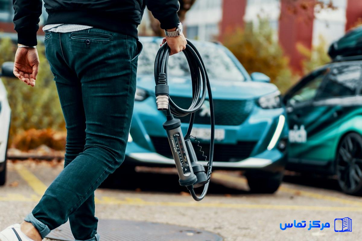 استخدام راننده در کشور ایران شهر آبیک