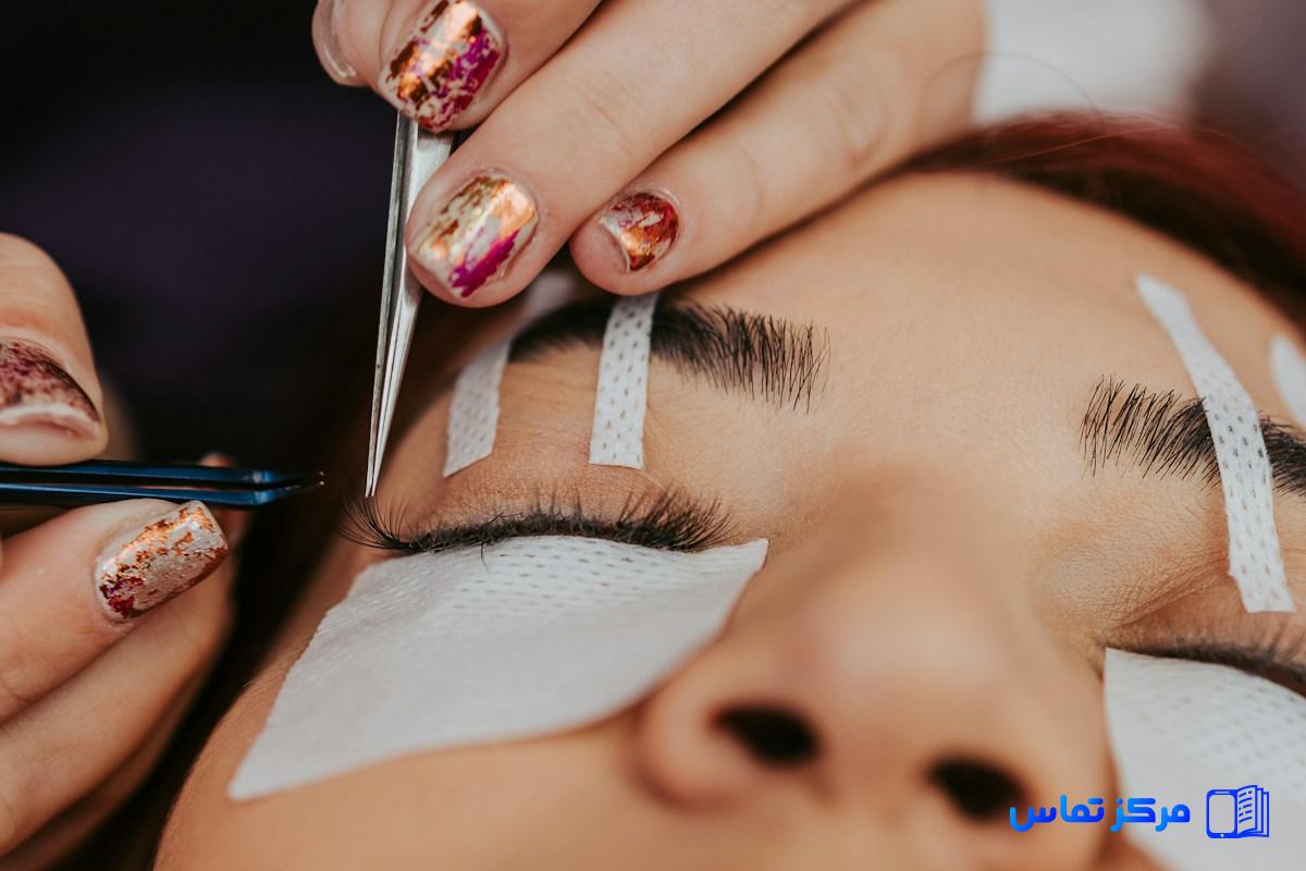 استخدام مژه کار در کشور ایران شهر تنکابن